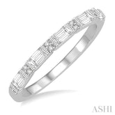 1/3 ctw Diamond Wedding Band in 14K White Gold